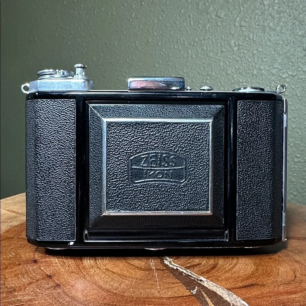 Zeiss Ikon Ikonta 521/16 Folding Camera